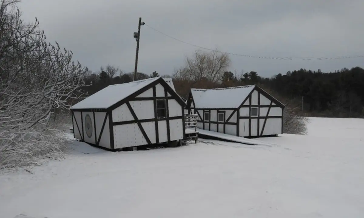 Winter wedding venue booking in Massachusetts with scenic surroundings